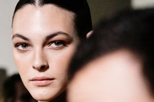 Πώς να Πετύχετε Επαγγελματικά Αποτελέσματα Μακιγιάζ στο Σπίτι